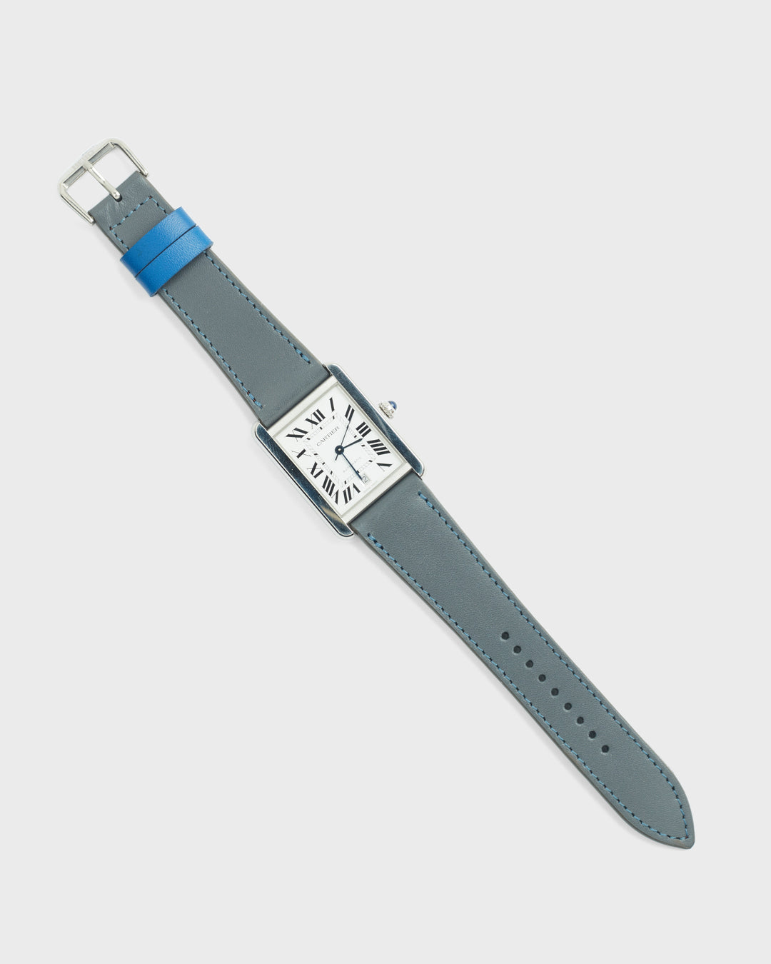 Sheffield Grey With Blue Stitch__aaa735a1-f962-4033-aa36-3305382f2ee6/HELLO_0458.jpg