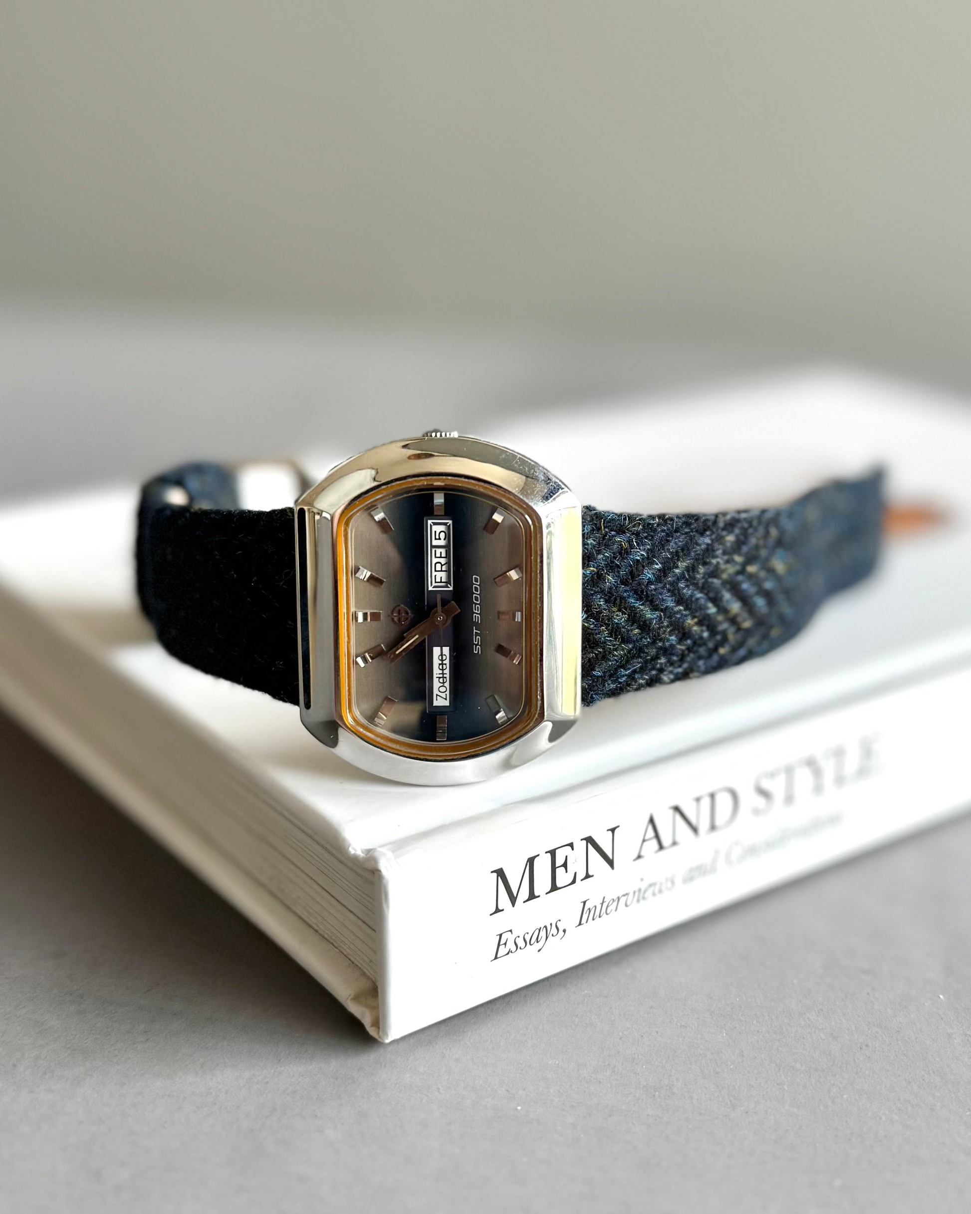 Admiral__BLUE colored Fabric Watch Strap in Tweed for universal watches, sizes : 22mm, 20mm, 18mm, 19mm, 24mm